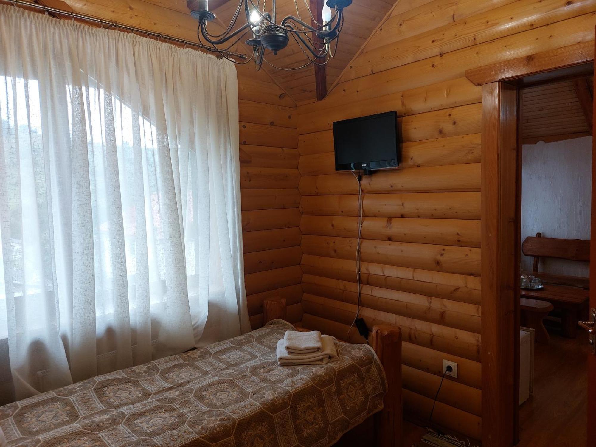 Pyate Koleso Hotel Lazeshchyna Luaran gambar
