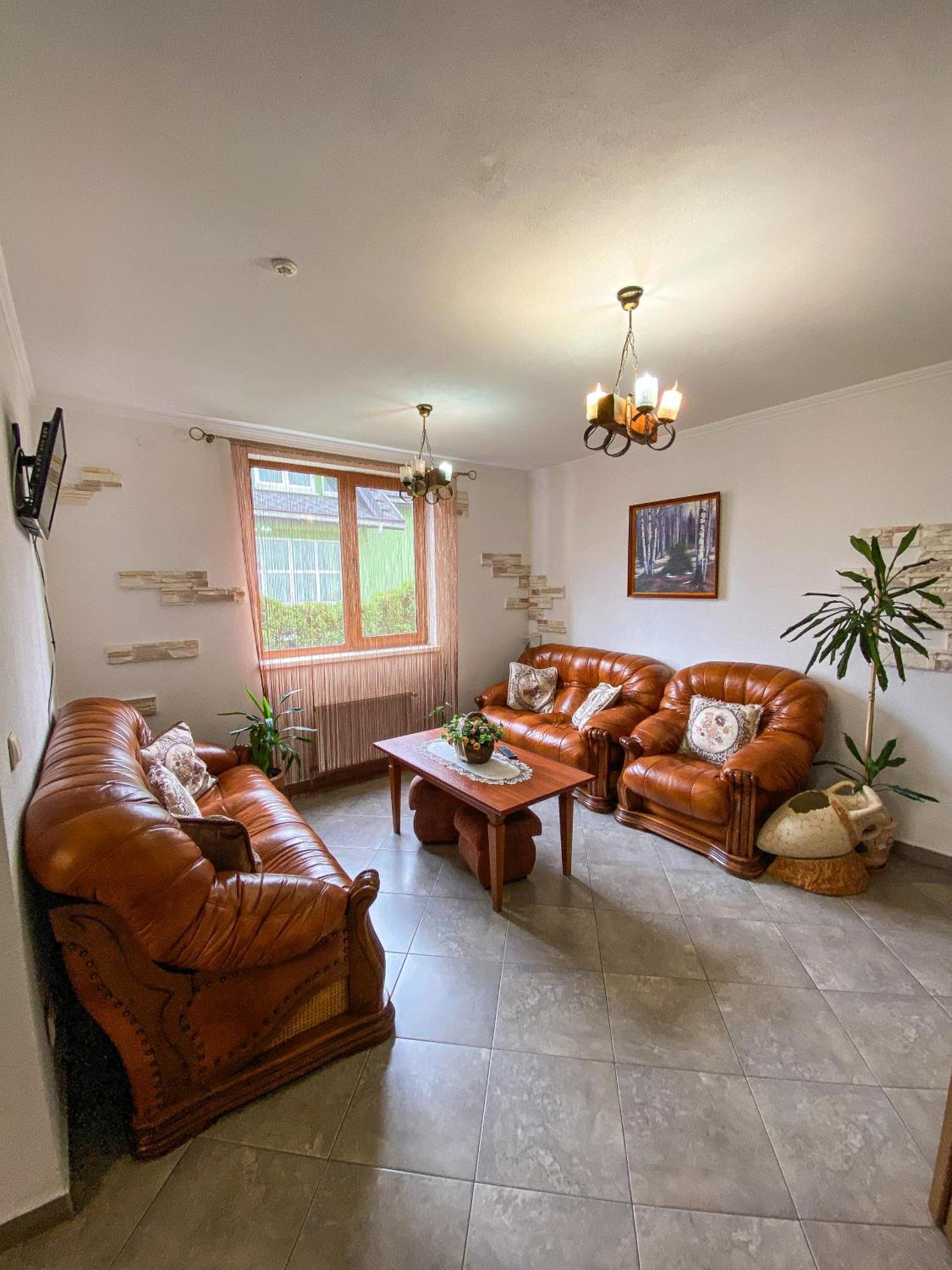 Pyate Koleso Hotel Lazeshchyna Luaran gambar