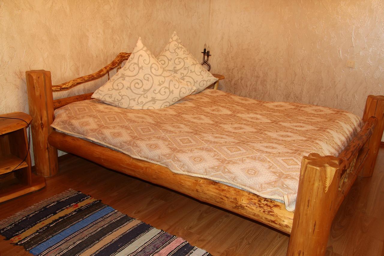 Pyate Koleso Hotel Lazeshchyna Luaran gambar